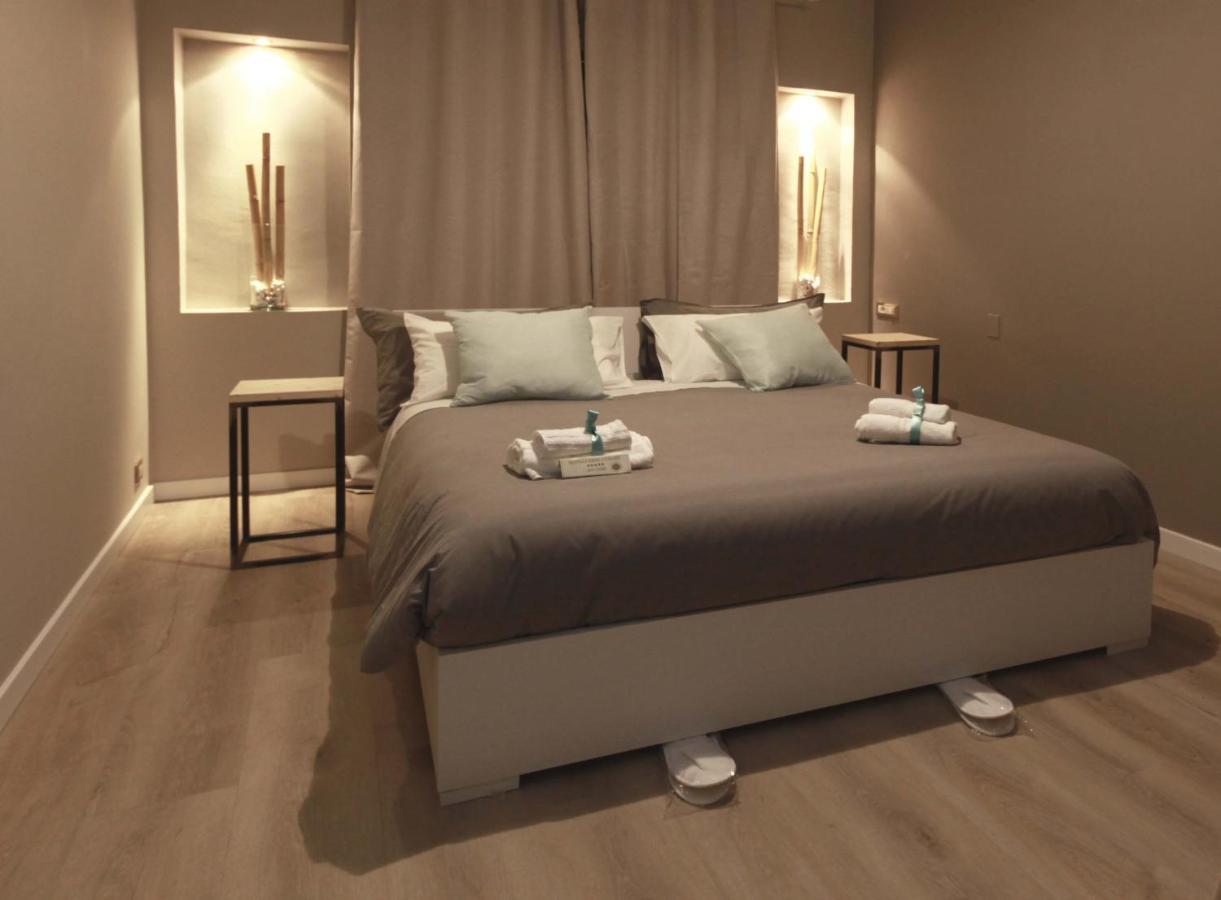 Acquachiara Iseo Deluxe Bed & Breakfast Iseo Center With Garden And Parking Inside Foresteria Exterior photo